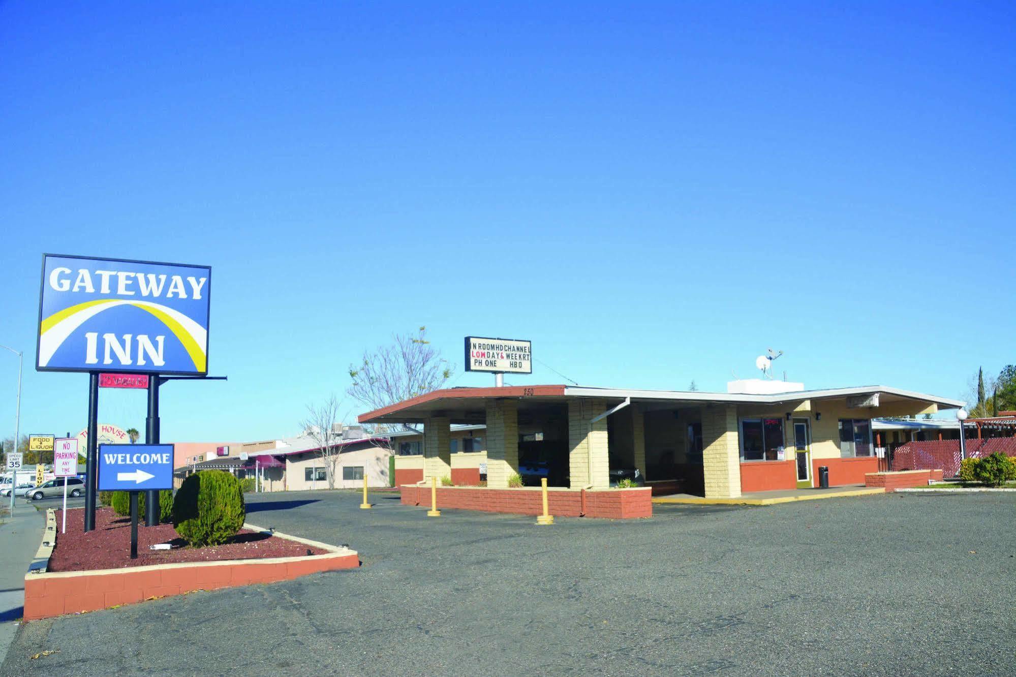 Gateway Inn Ред Блъф Екстериор снимка